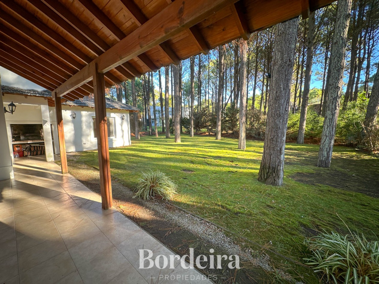 Venta casa Pinamar Norte