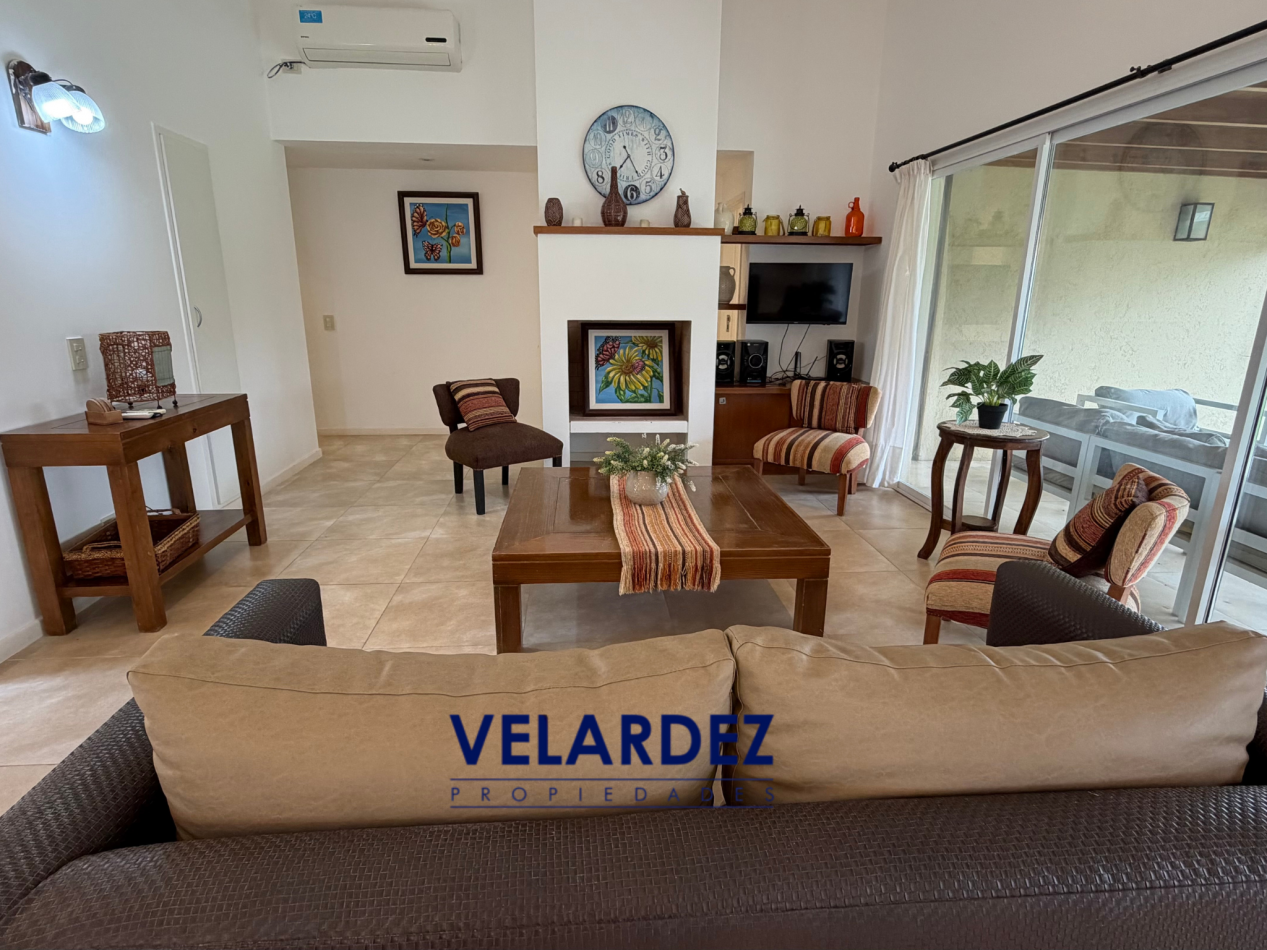 Costa Esmeralda - Barrio Golf 1 