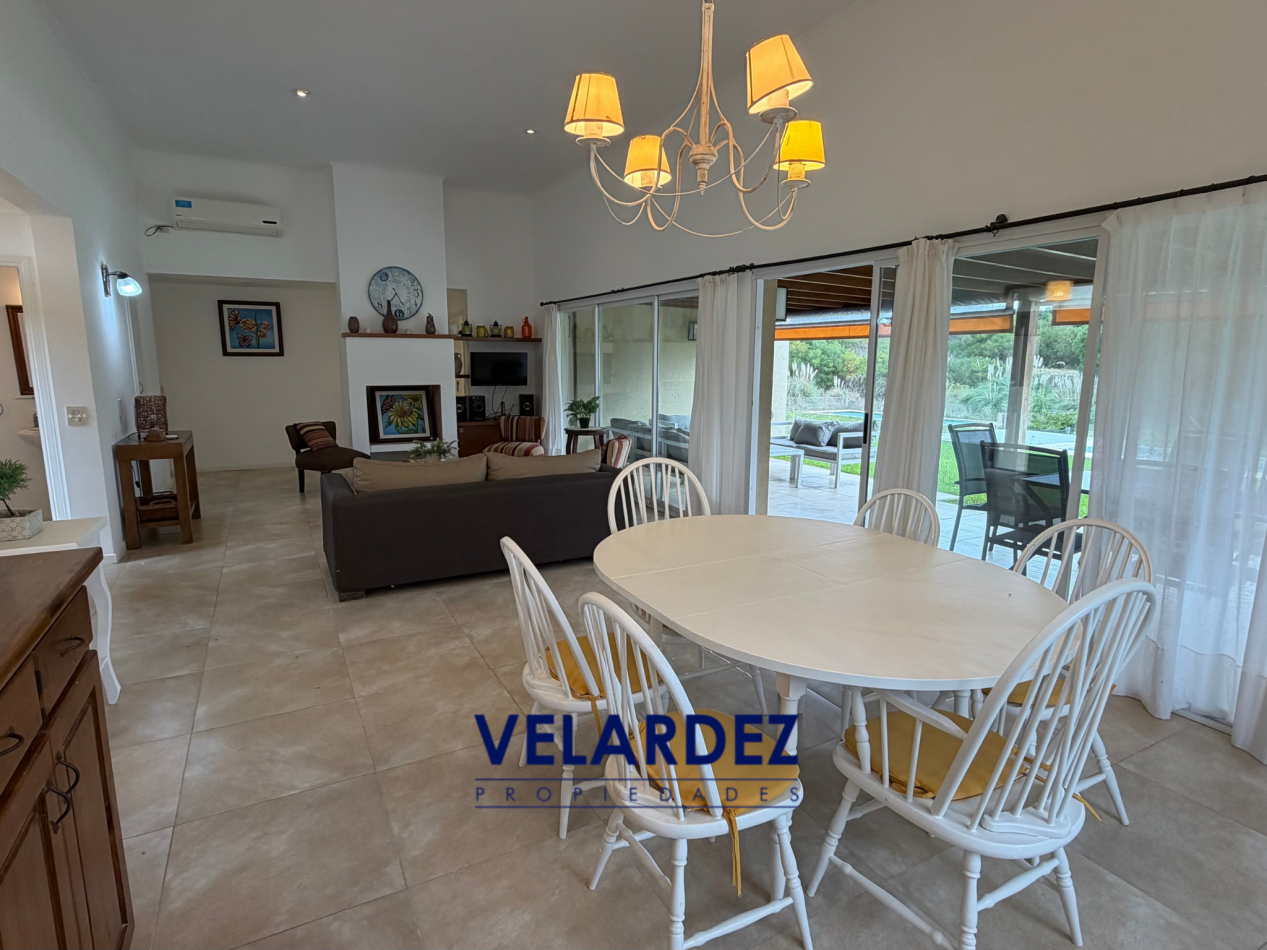 Costa Esmeralda - Barrio Golf 1 