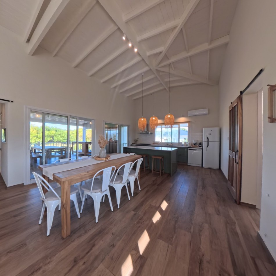 Casa en venta - Barrio Senderos IV - Costa Esmeralda