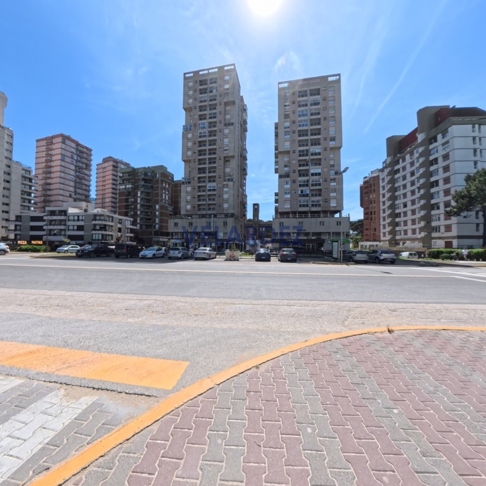 3 ambientes - Pinamar Centro - temporada 2026