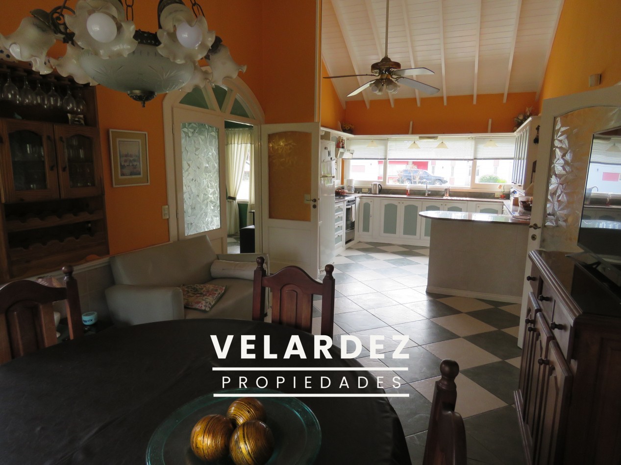 Casa en alquiler temporal en Pinamar