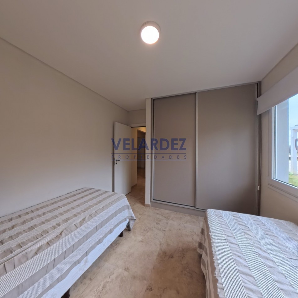 Casa de 4 dormitorios - Barrio Ecuestre - Costa Esmeralda