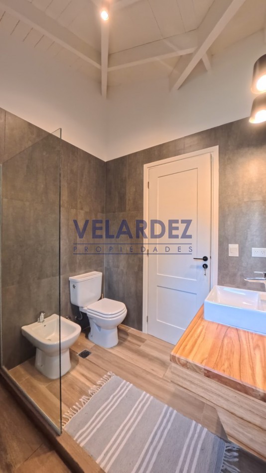 Casa 4 dormitorios en Costa Esmeralda - Barrio Senderos 4