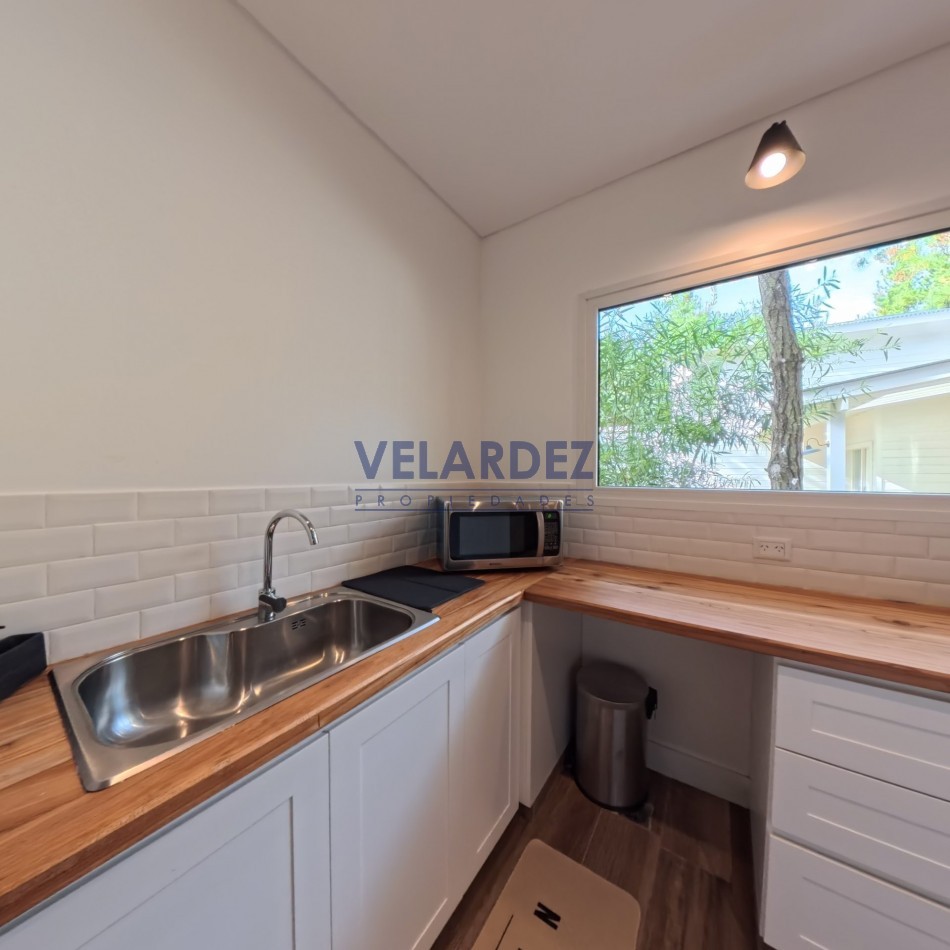 Casa 4 dormitorios en Costa Esmeralda - Barrio Senderos 4