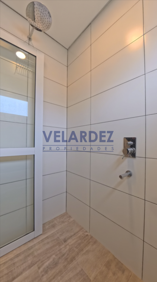 Casa de 4 dormitorios - Barrio Ecuestre - Costa Esmeralda