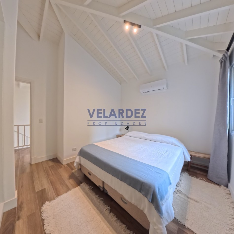 Casa 4 dormitorios en Costa Esmeralda - Barrio Senderos 4