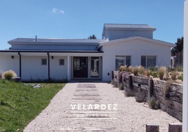 Casa en Venta en Costa Esmeralda con Gas Natural
